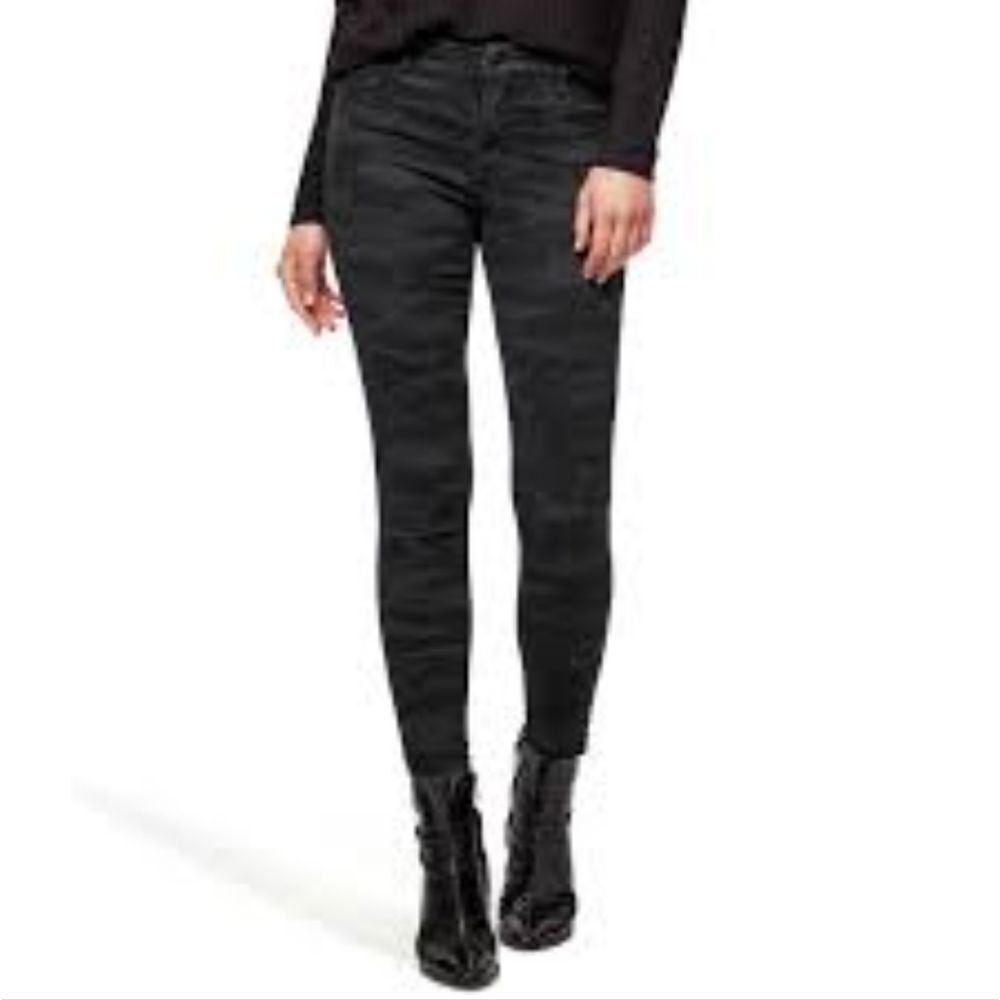 NEW SOCIAL STANDARD by SANCTUARY mid rise skinny ankle jeans in camo 12